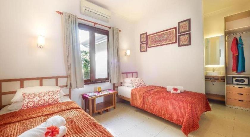 Al-Isha Dharamshala Otel Kuta Lombok Dış mekan fotoğraf