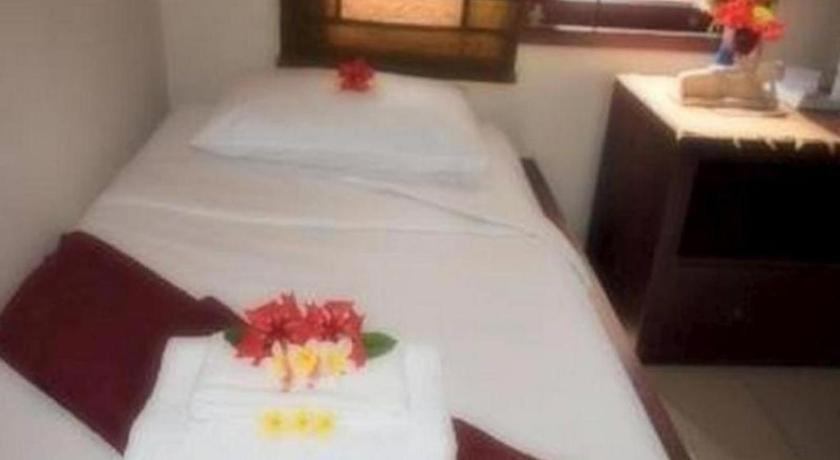 Al-Isha Dharamshala Otel Kuta Lombok Dış mekan fotoğraf