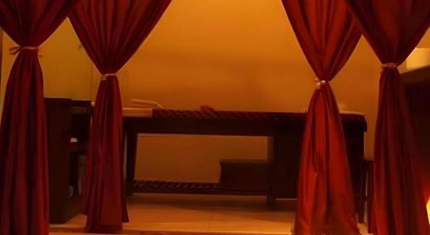 Al-Isha Dharamshala Otel Kuta Lombok Dış mekan fotoğraf