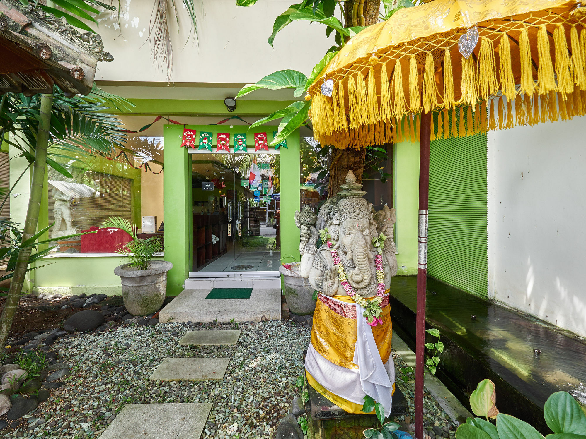 Al-Isha Dharamshala Otel Kuta Lombok Dış mekan fotoğraf